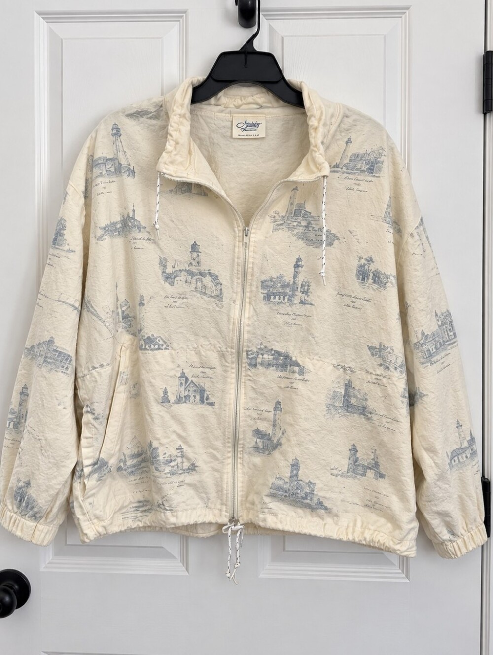 ARTISANS Screen Print & Embroidered. Great Lakes Lighthouse Print Zip-Up Jacket.